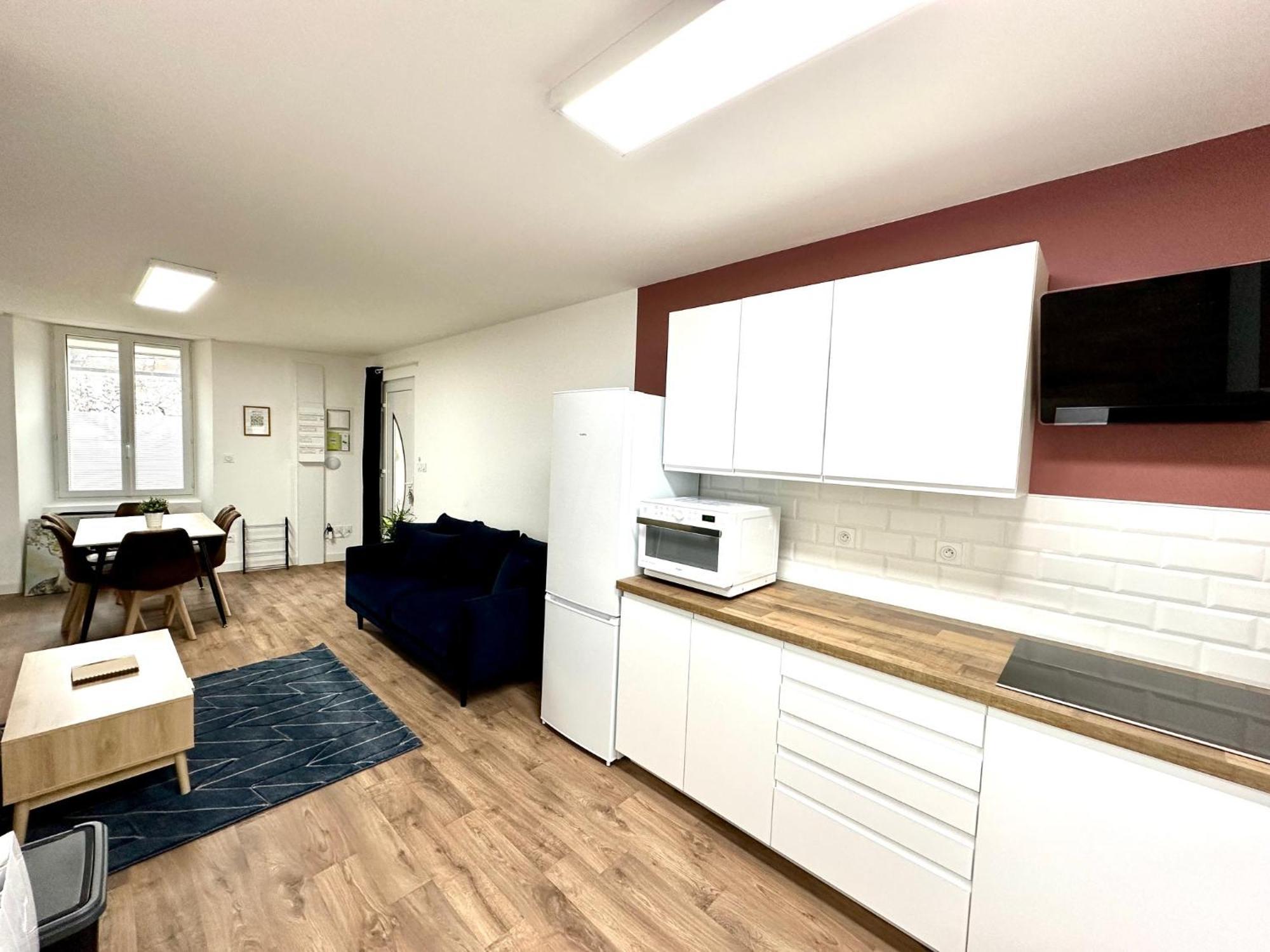 L'Equinoxe - Parking Prive - Zapart'Hotels Malesherbes Dış mekan fotoğraf